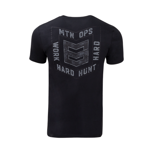 HUNT HARD TEE