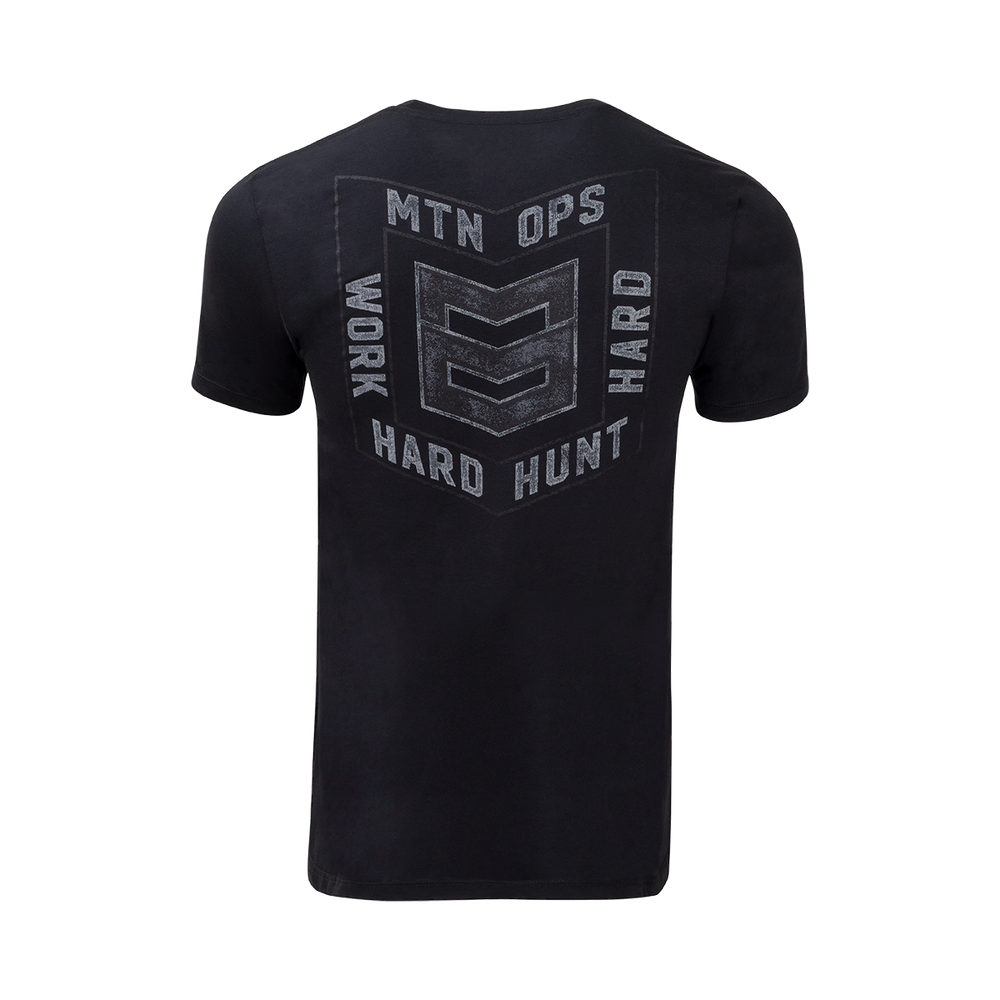 HUNT HARD TEE
