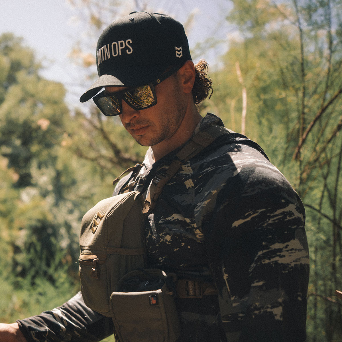 me バーガンディ ノースリーブ トップス Amazon.co.jp: [Amazon Essentials] タンクトップ レギュラーフィット