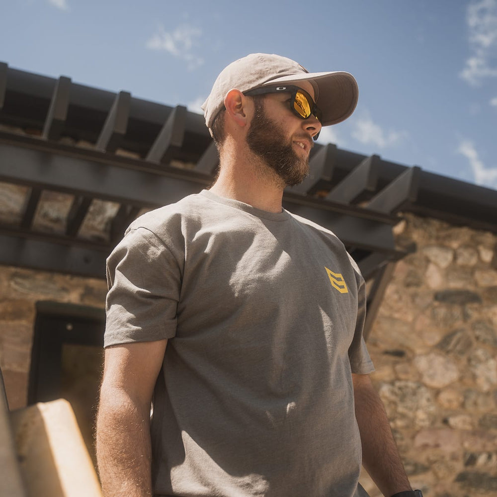 MOUNTAIN MARKET TEE - Shirt - MTN OPS