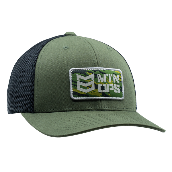 STACKED HAT