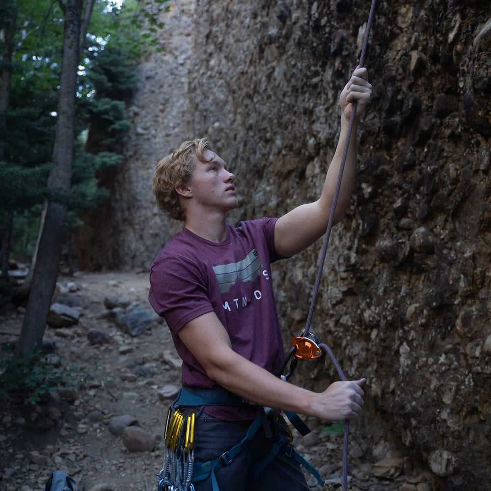 DUSK TEE - Shirt - MTN OPS