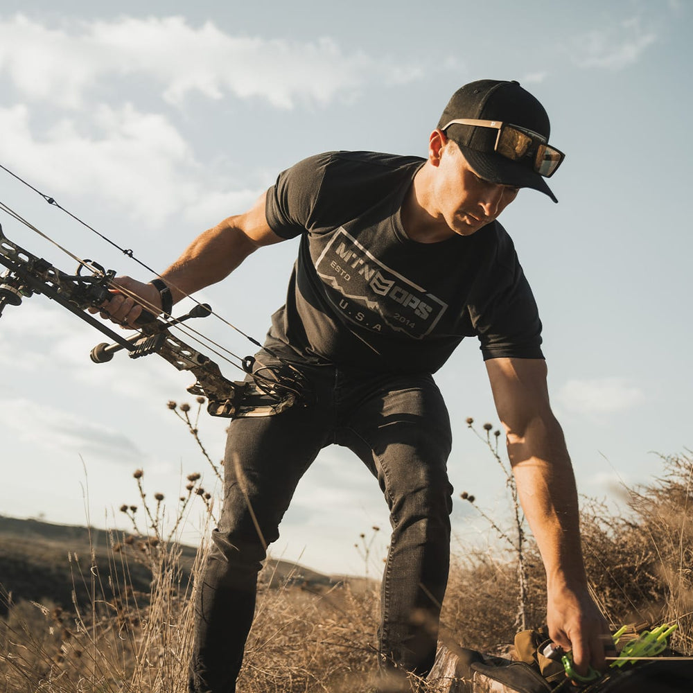 RUSH TEE - Shirt - MTN OPS